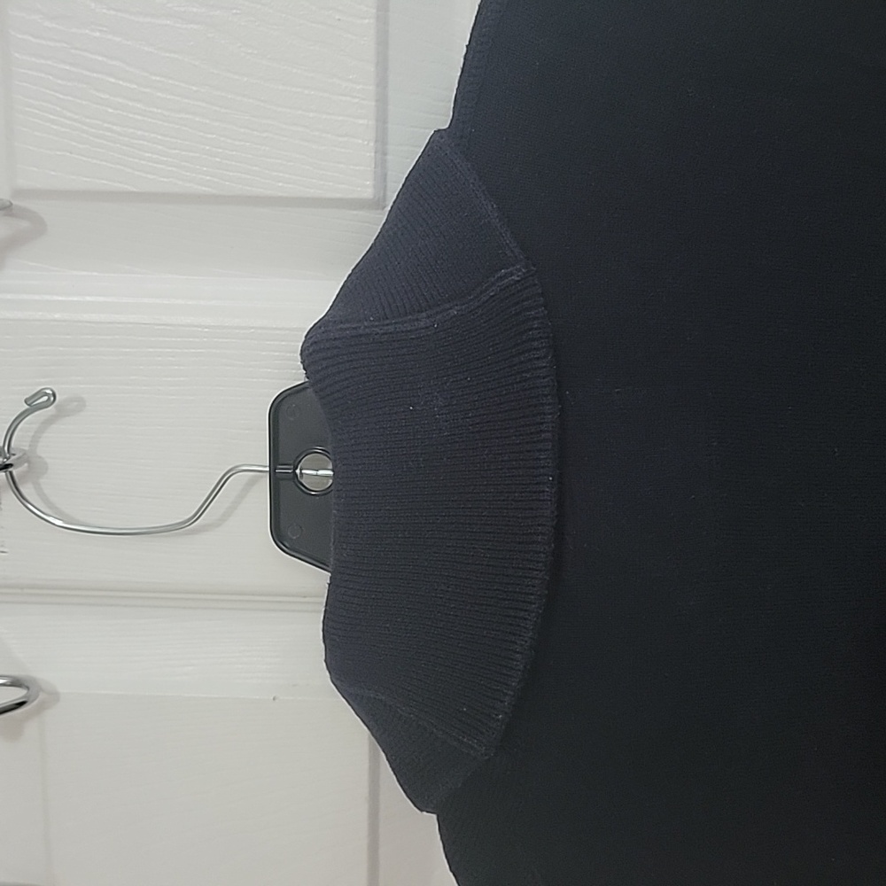 Sweater - Picture 4 of 5